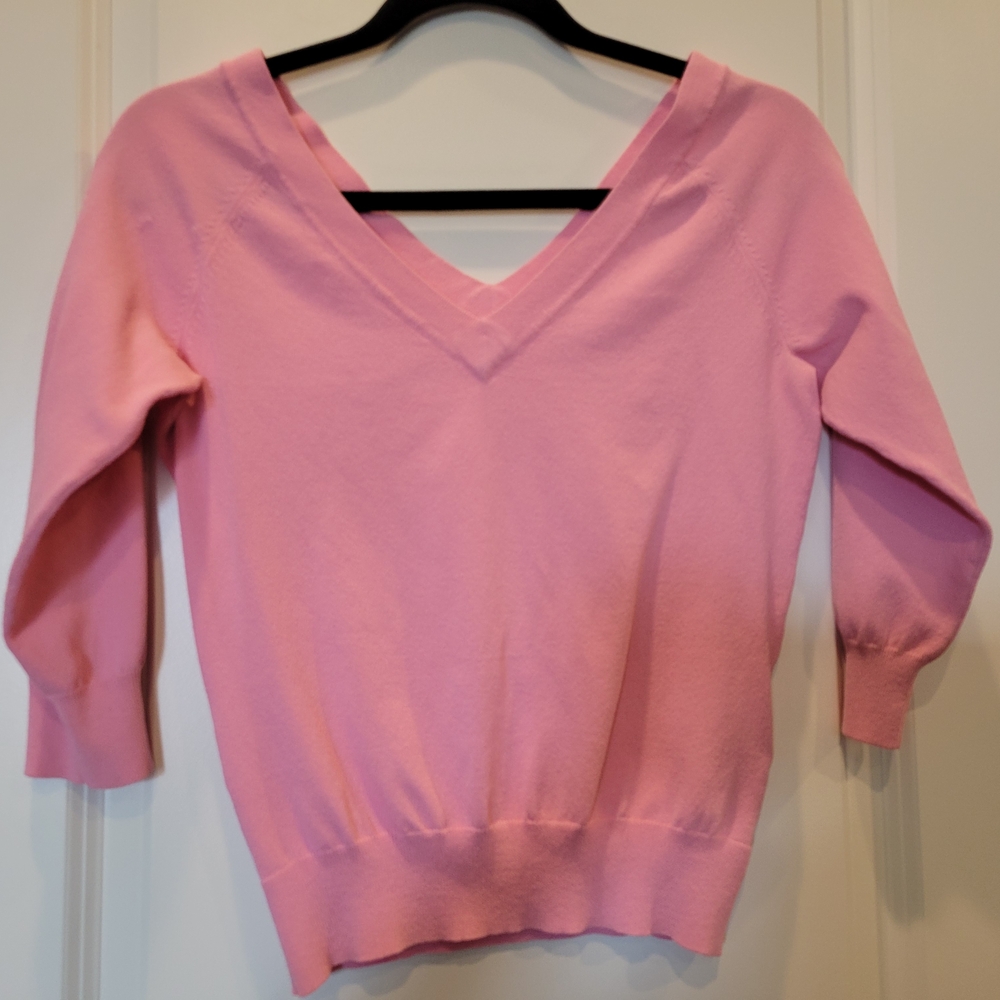 Banana Republic Pink V-Neck Sweater with Ribbed Details